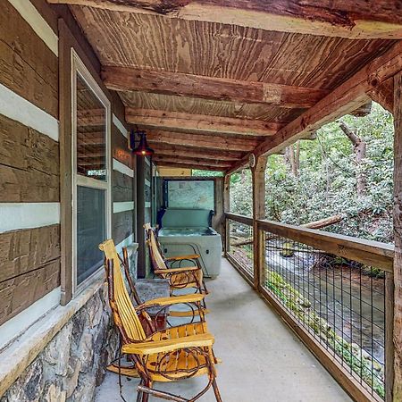 Up The Creek Gatlinburg Exterior foto